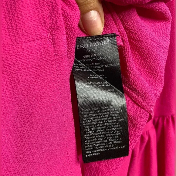 Vero Moda - Hot pink Barbie core bell sleeve dress - small - Picture 2 of 5
